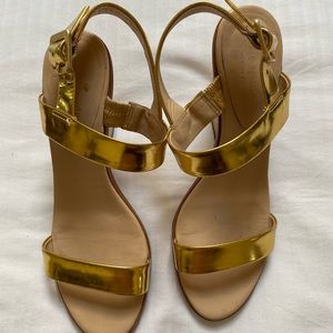 Kate Spade Gold Wedge size 8.5